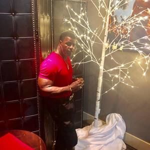 Meet your Posher, Reginald